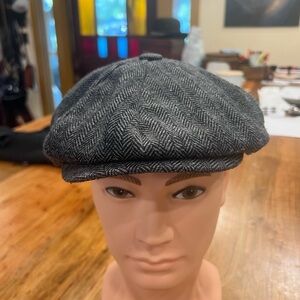 Pierre Cardin Gray Herringbone Newsboy Cap
